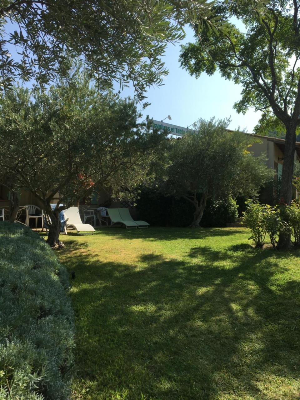 Bed and Breakfast Le Grand Jardin Lafare Zewnętrze zdjęcie